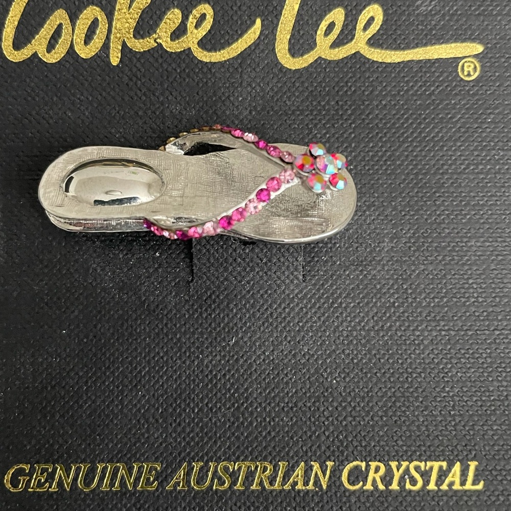 Cookie Lee flip flop pin